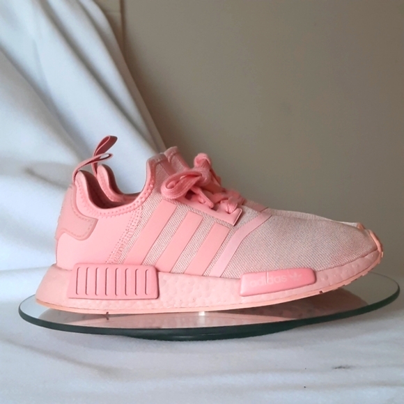 Adidas NMD_R1 Originals Boost Glory Pink Running Shoe - Picture 3 of 9